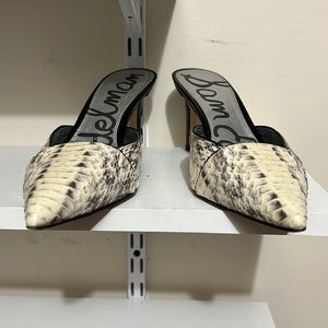 Sam Edelman slip on petite heel